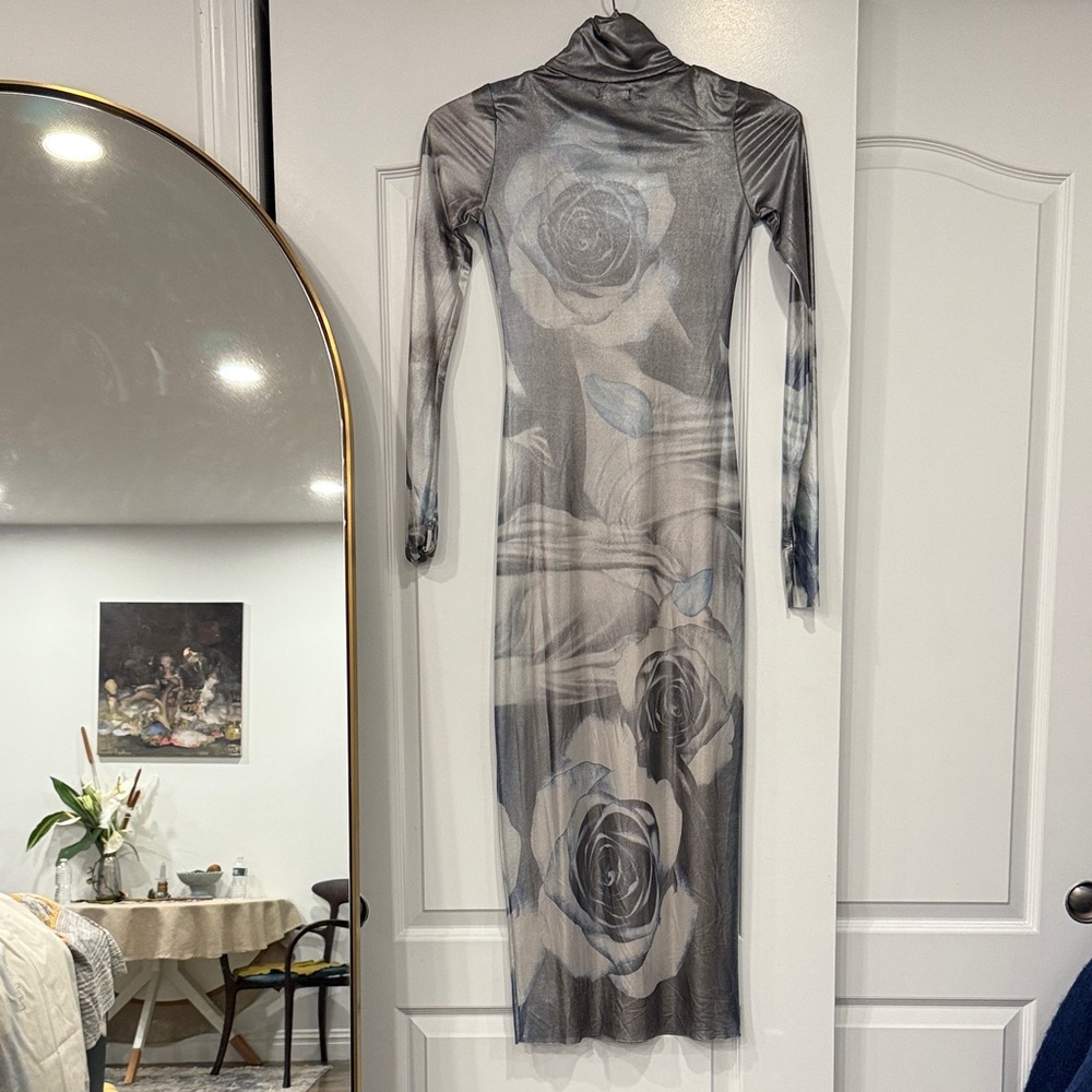 Elegant Gray Floral Women's Dress